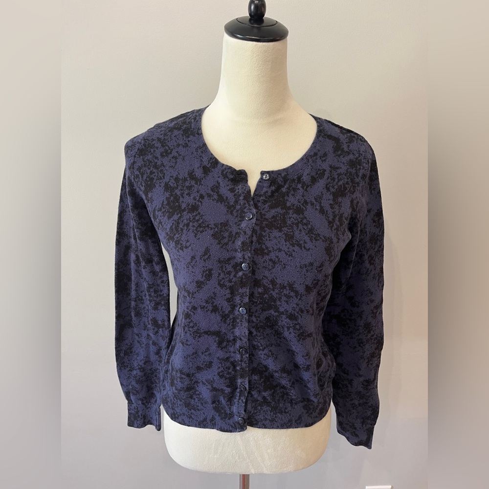 Women’s size small H&M dark blue and black button down blouse cardigan
